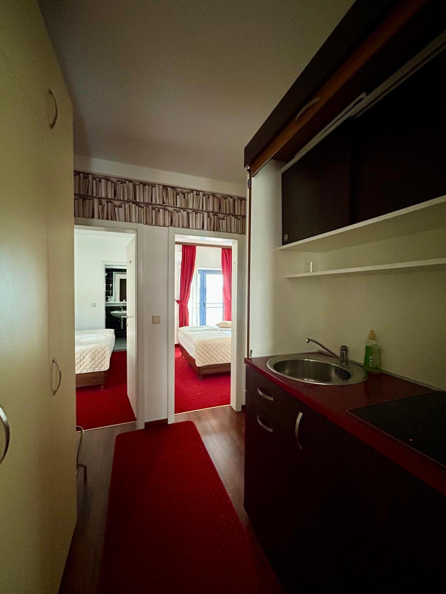Hotel Bavaria Trogir Seget Donji Exterior photo