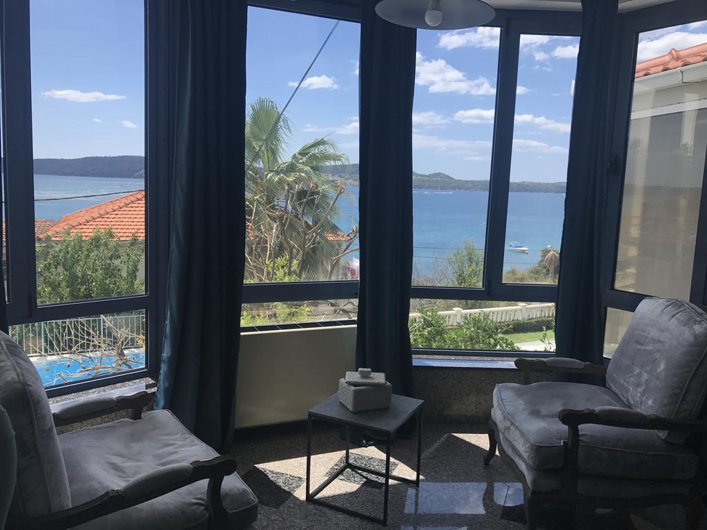 Hotel Bavaria Trogir Seget Donji Exterior photo
